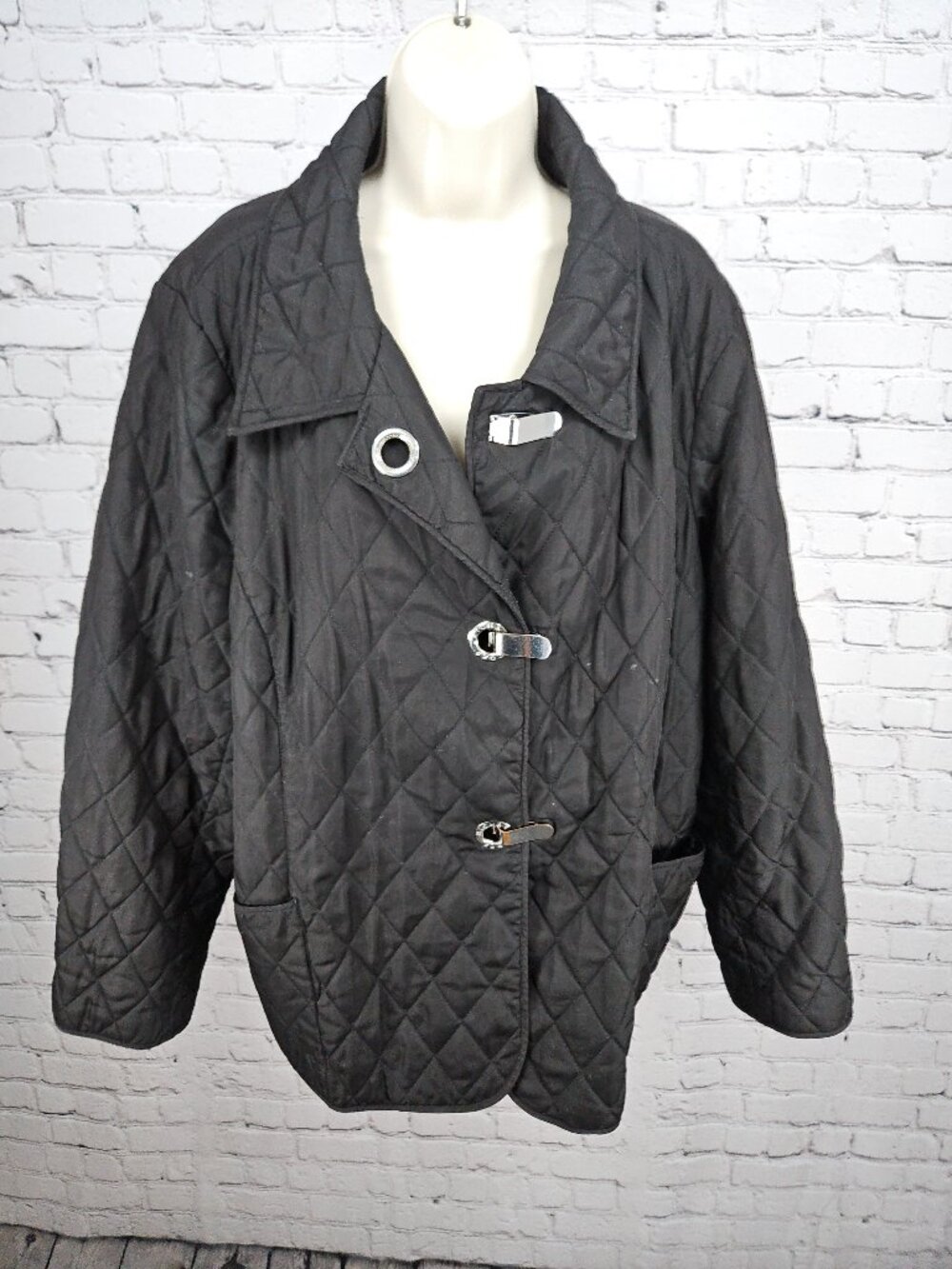 MICHAEL Michael Kors Black Quilted Clasp Front Collared Jacket Women's 3X